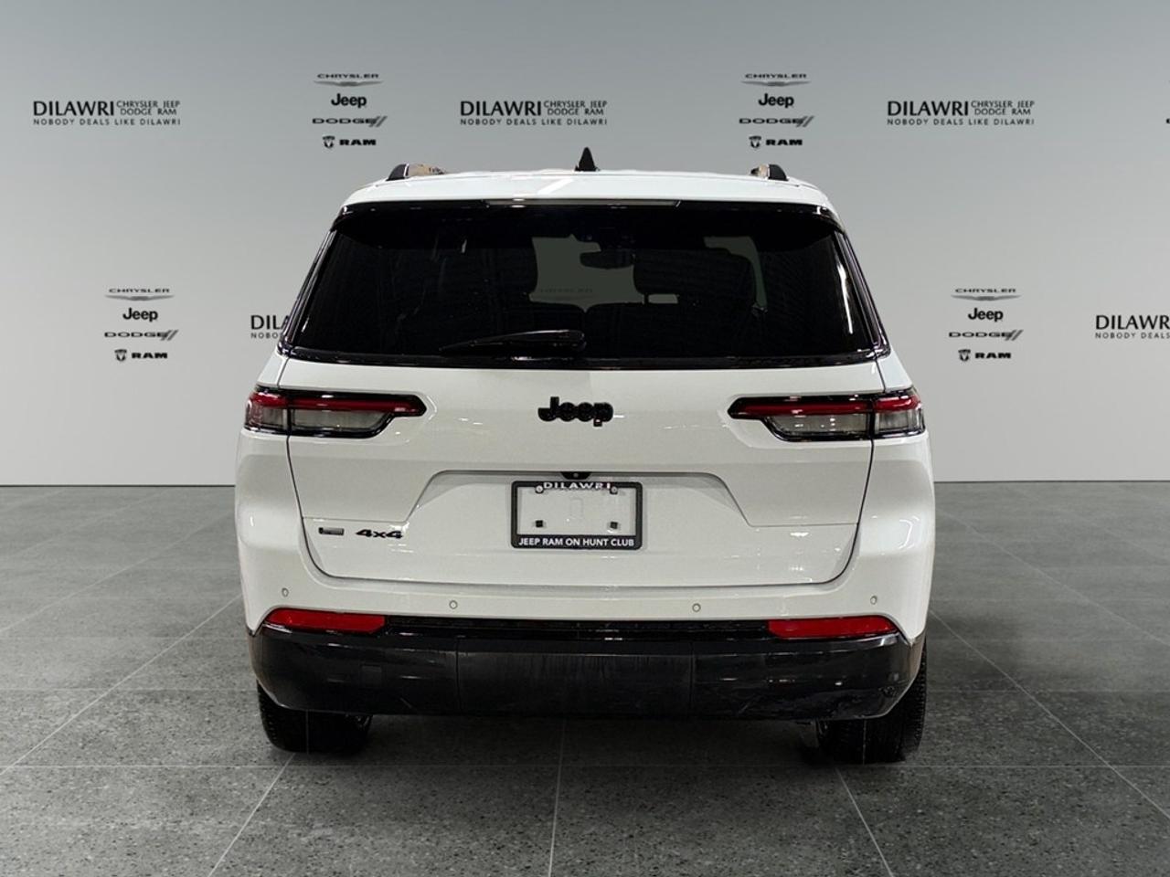 2021 Jeep Grand Cherokee L ALTITUDE 4X4 Photo