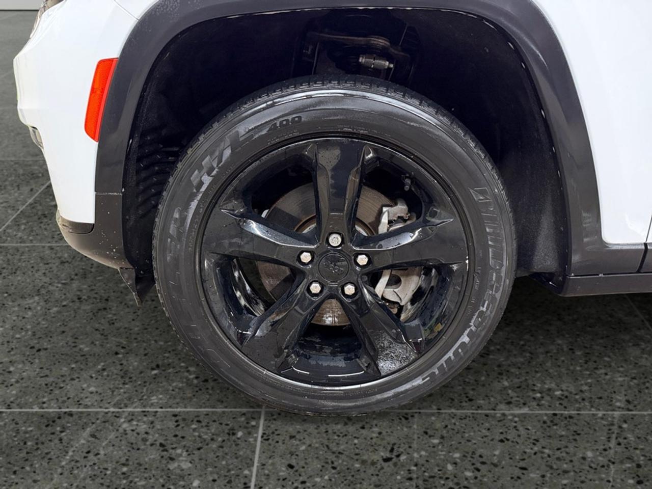 2021 Jeep Grand Cherokee L ALTITUDE 4X4 Photo