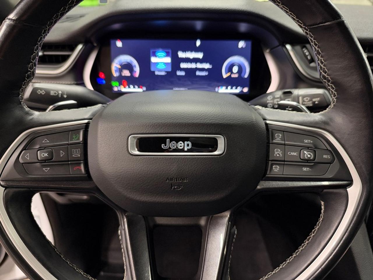 2021 Jeep Grand Cherokee L ALTITUDE 4X4 Photo