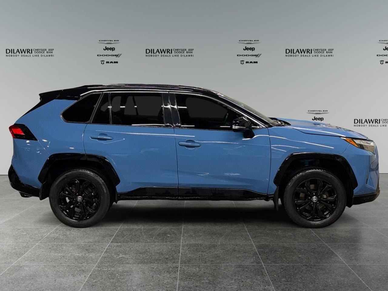 2023 Toyota RAV4 Hybrid Hybrid XSE AWD Photo