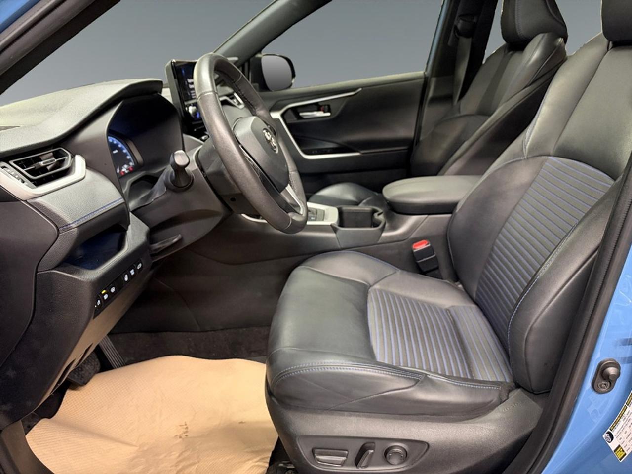 2023 Toyota RAV4 Hybrid Hybrid XSE AWD Photo
