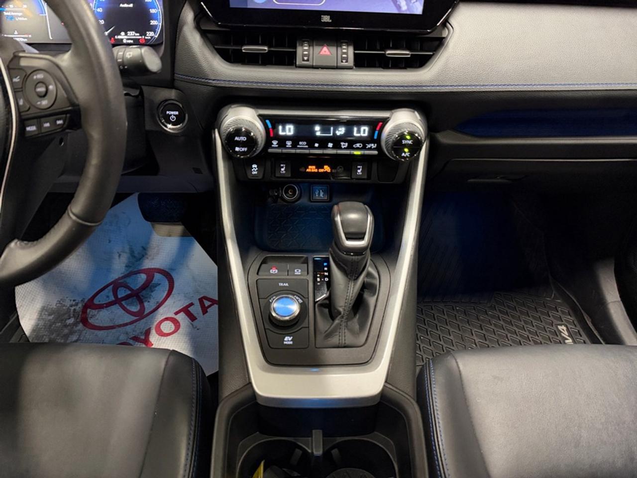 2023 Toyota RAV4 Hybrid Hybrid XSE AWD Photo