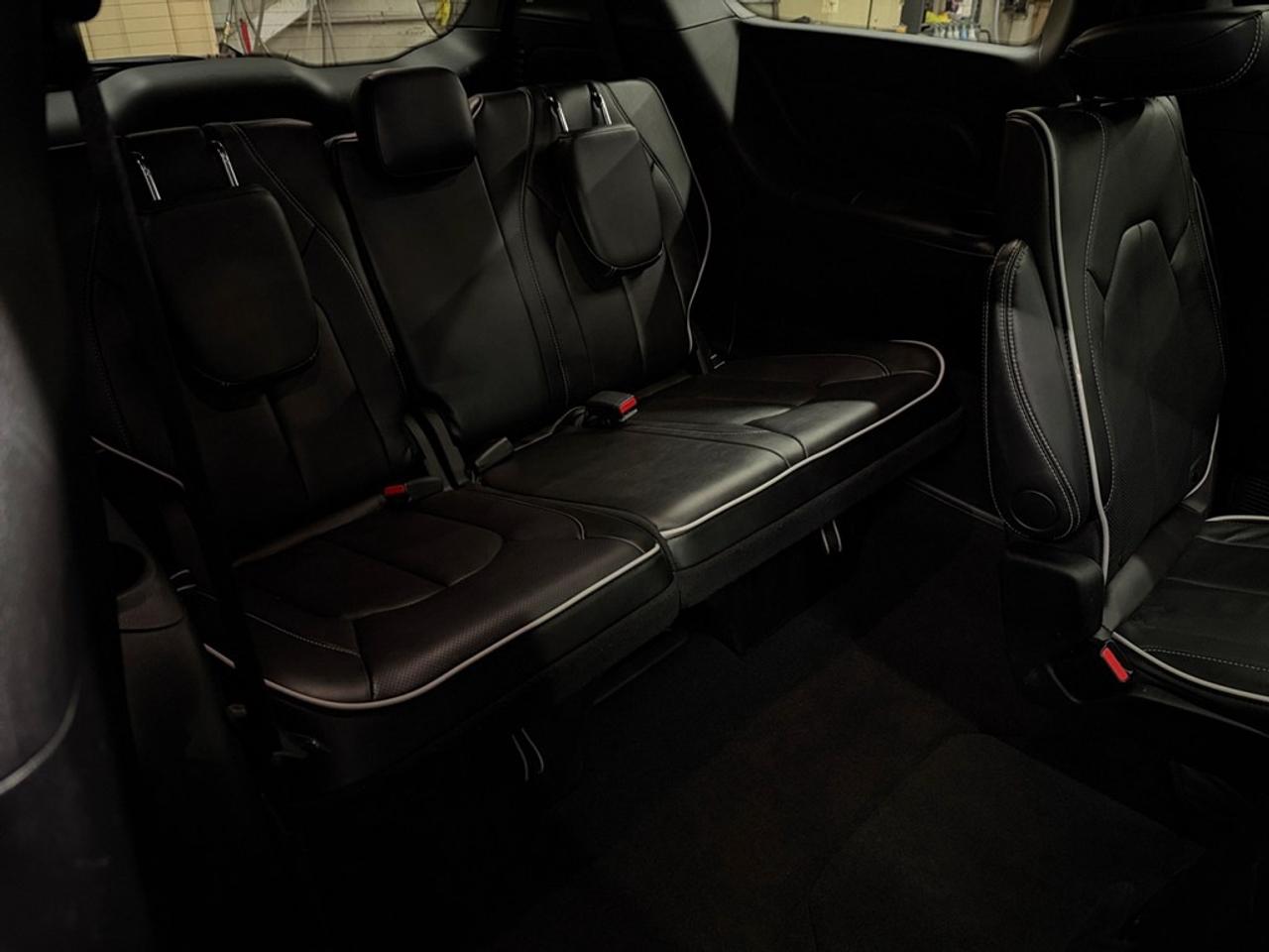 2026 Chrysler Pacifica Limited FWD Photo