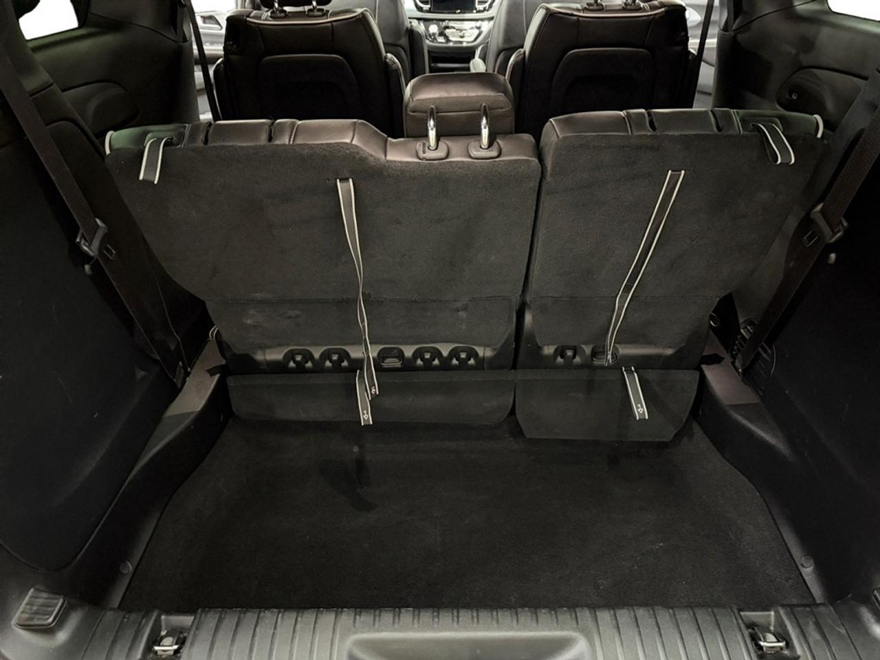 2026 Chrysler Pacifica Limited FWD Photo