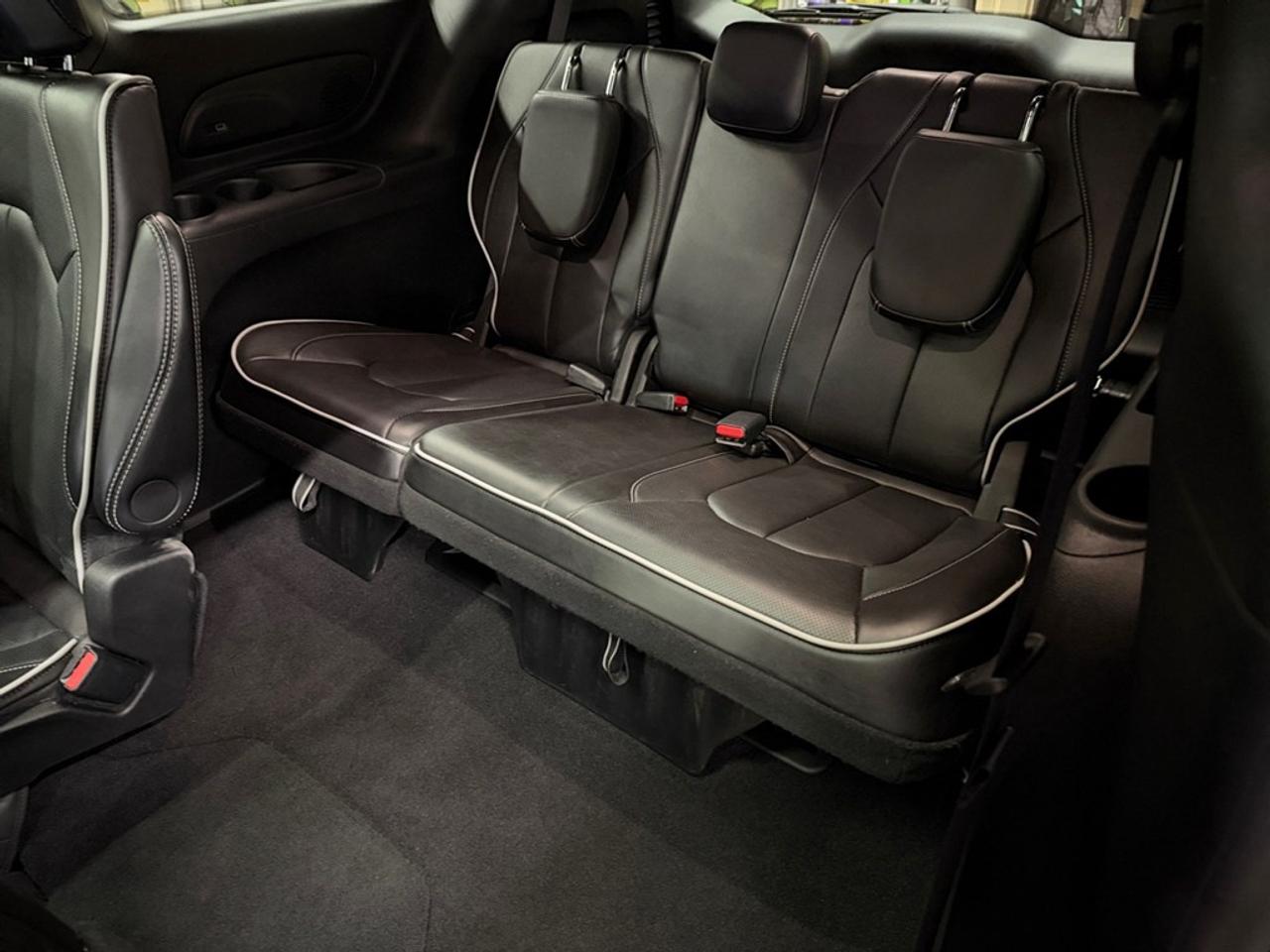 2026 Chrysler Pacifica Limited FWD Photo