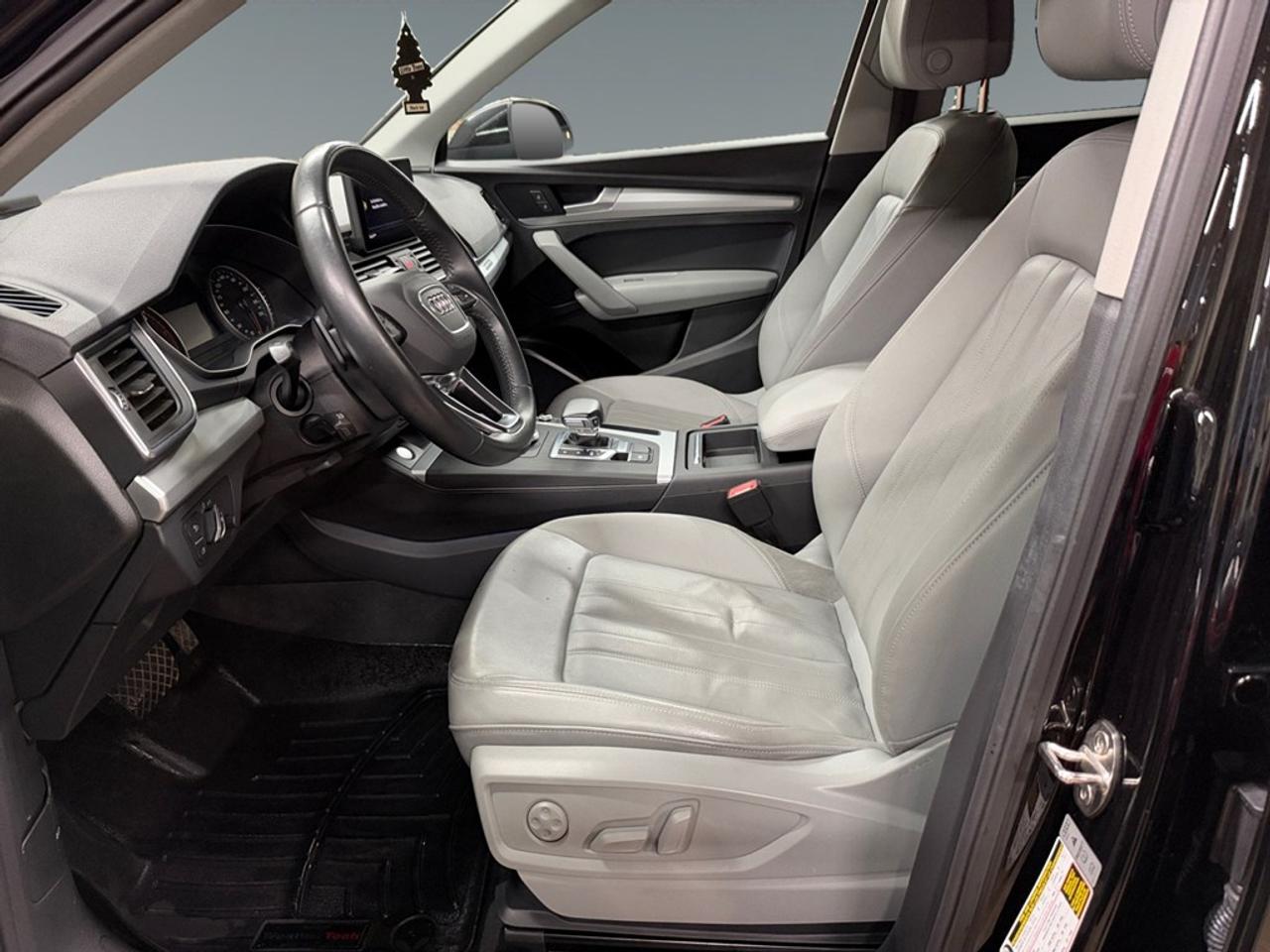2019 Audi Q5 Komfort 45 TFSI quattro Photo