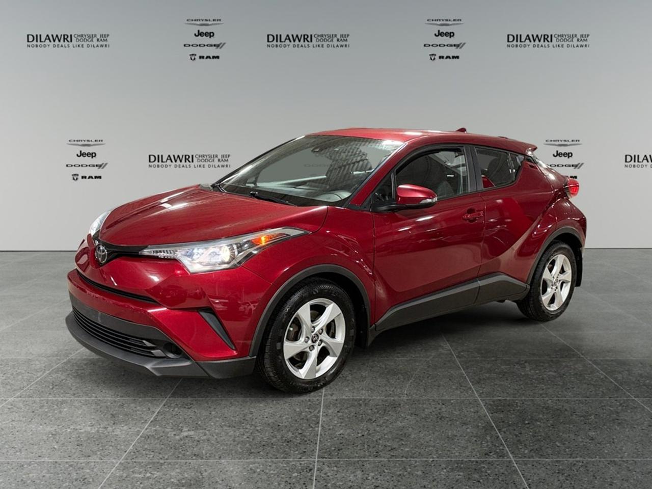 2018 Toyota C-HR Fwd Xle Photo0