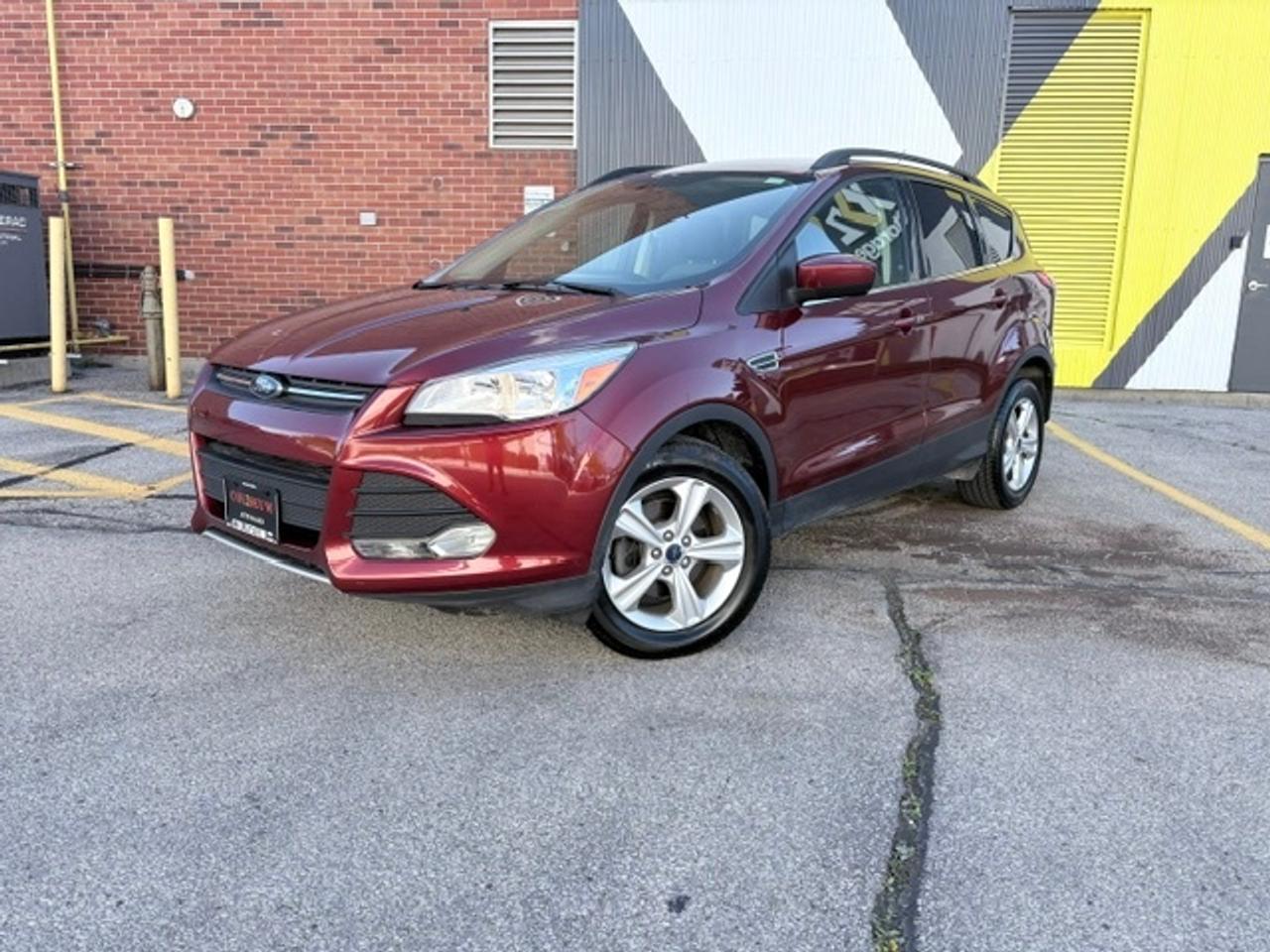 2014 Ford Escape SE ONLY 66,000KM-NO ACCIDENTS-HEATED SEATS-CAMERA-BLUETOOTH Photo