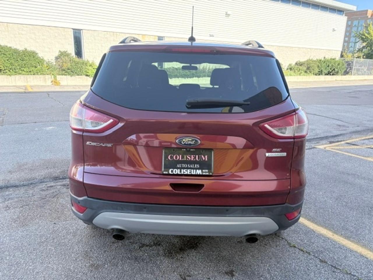 2014 Ford Escape SE ONLY 66,000KM-NO ACCIDENTS-HEATED SEATS-CAMERA-BLUETOOTH Photo