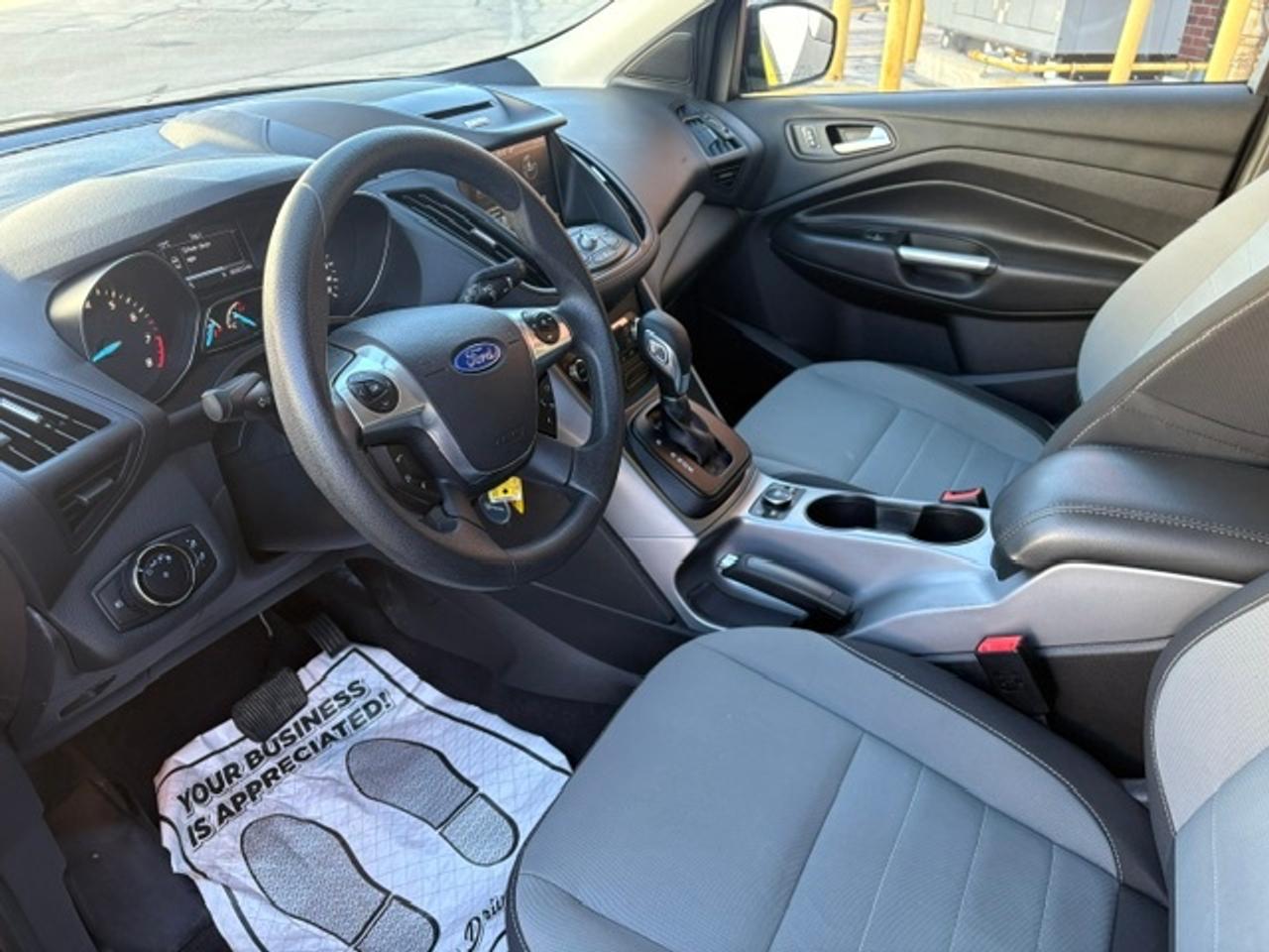 2014 Ford Escape SE ONLY 66,000KM-NO ACCIDENTS-HEATED SEATS-CAMERA-BLUETOOTH Photo