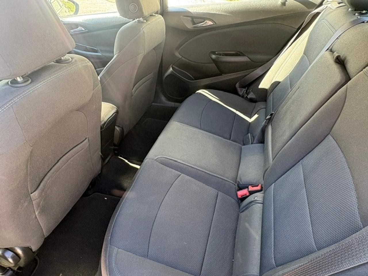 2016 Chevrolet Cruze LT **ONLY 60,000KM-6 SPEED MANUAL-CAMERA-BLUETOOTH-ALLOYS** Photo