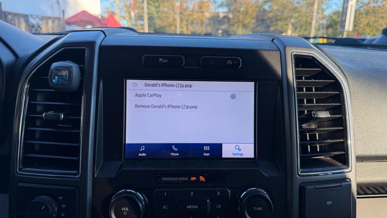 2020 Ford F-150 XLT 4WD SuperCrew 5.5' Box Photo