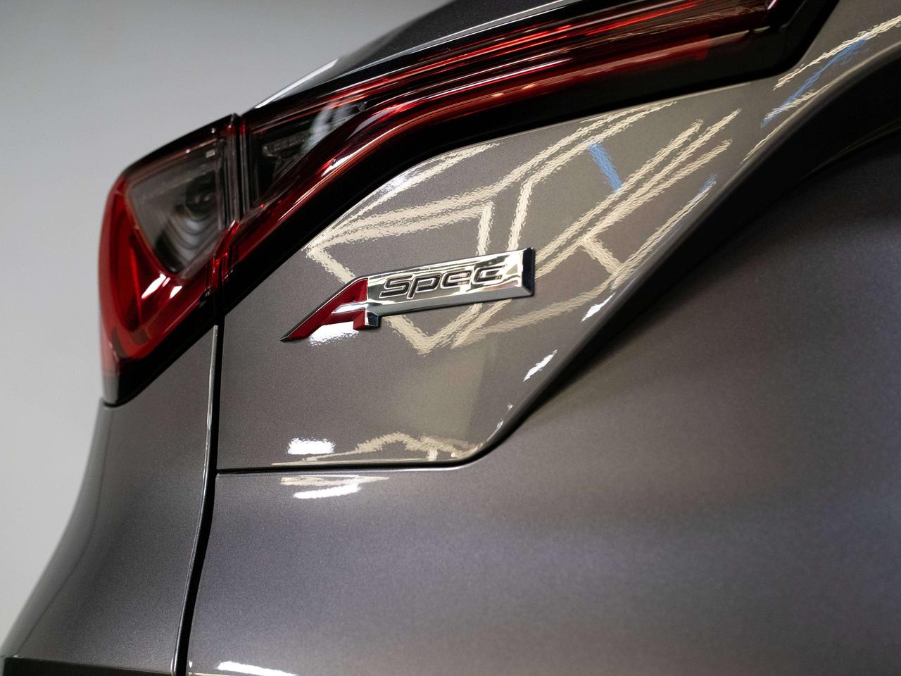 2022 Acura MDX A-SPEC | 7 PASS | PANO | 20 IN Photo