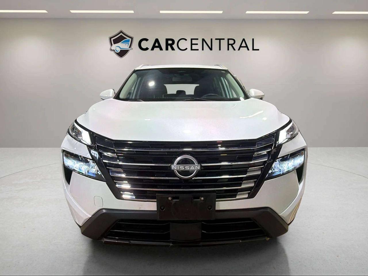 2024 Nissan Rogue SV MOONROOF | CLEAN CARFAX | 1 OWNER | PRO PILOT Photo