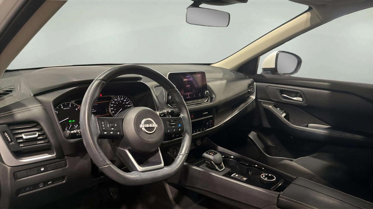 2024 Nissan Rogue SV MOONROOF | CLEAN CARFAX | 1 OWNER | PRO PILOT Photo