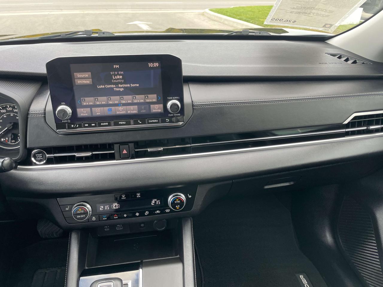 2022 Mitsubishi Outlander SE AWD Photo