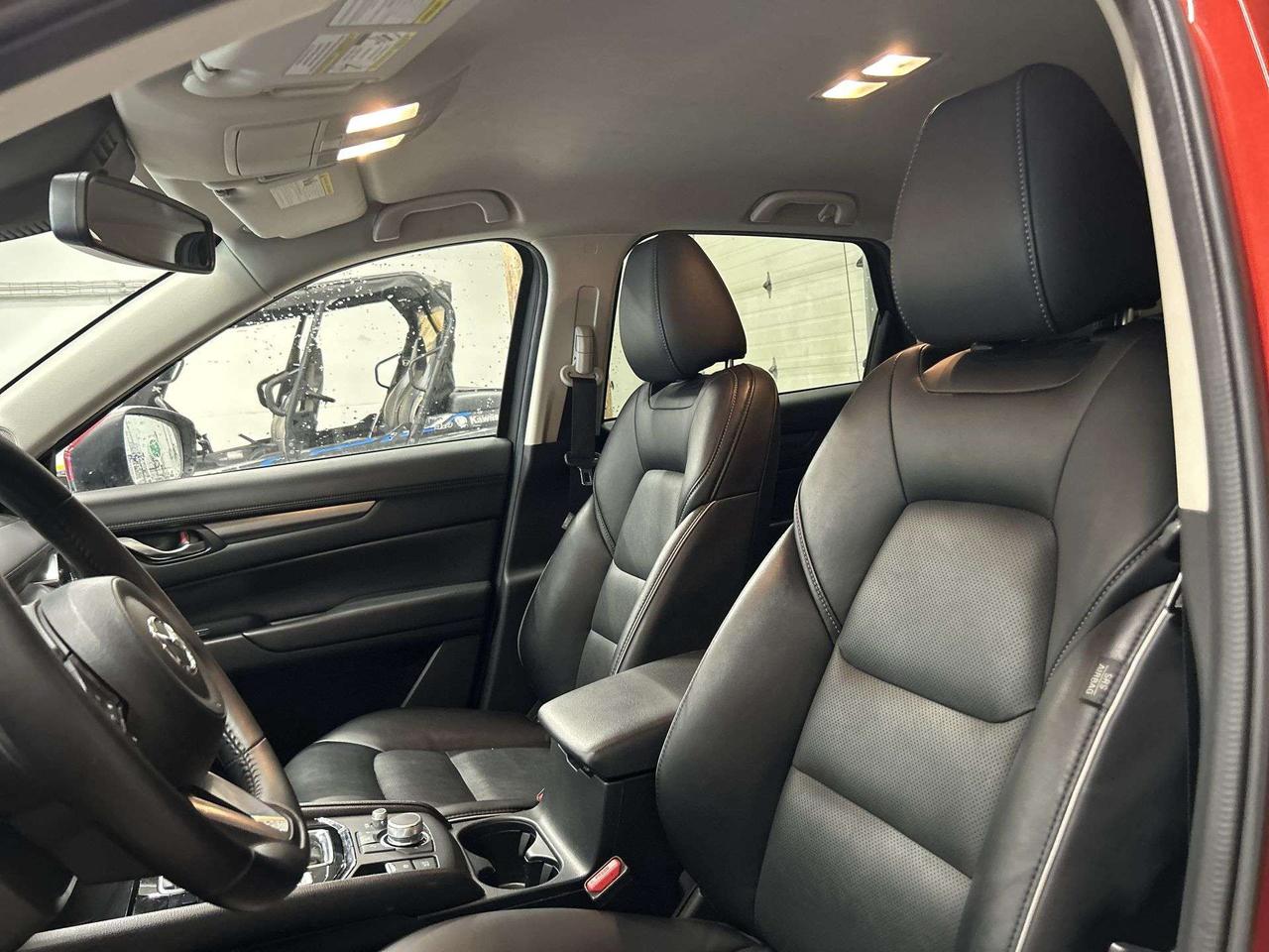 2025 Mazda CX-5 GS AWD | HTD LEATHER |CARPLAY | ALLOYS | BLUETOOTH Photo
