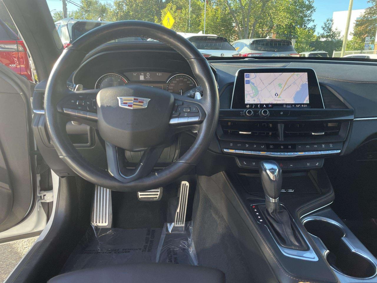 2022 Cadillac CT4 Sport AWD, LEATHER, ROOF, BOSE SOUND, HTD. & VENTED SEATS, BK. CAM, ALLOYS Photo