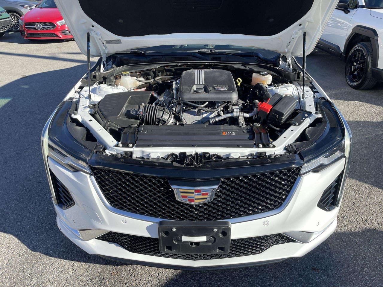 2022 Cadillac CT4 Sport AWD, LEATHER, ROOF, BOSE SOUND, HTD. & VENTED SEATS, BK. CAM, ALLOYS Photo