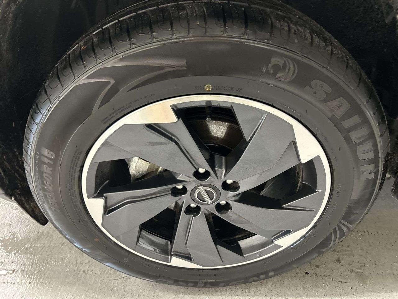 2025 Nissan Rogue SV AWD | PANO ROOF | HTD SEATS | CARPLAY | ALLOYS Photo