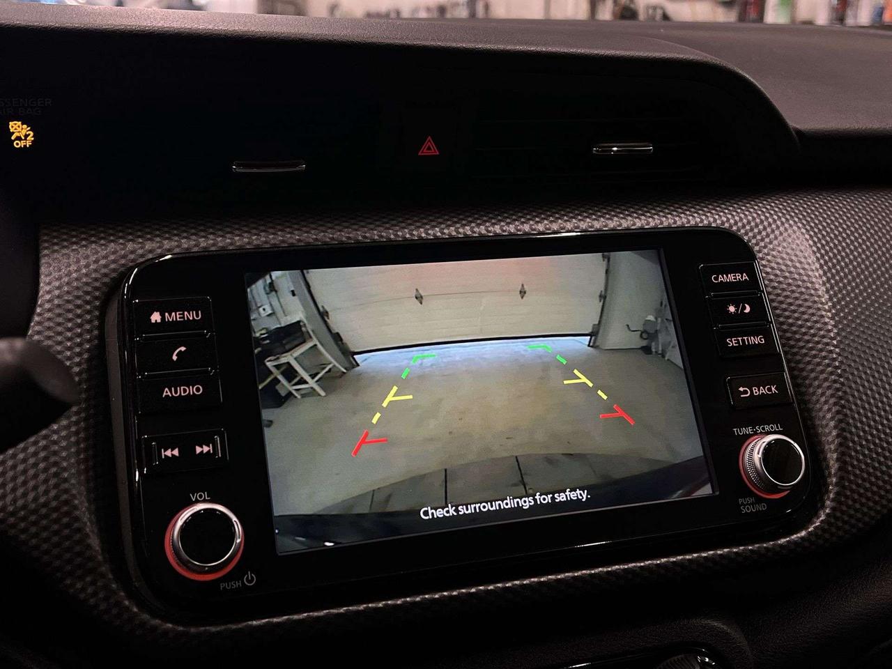 2025 Nissan Kicks HEATED SEATS  | CARPLAY | REMOTE START | ALLOYS Photo