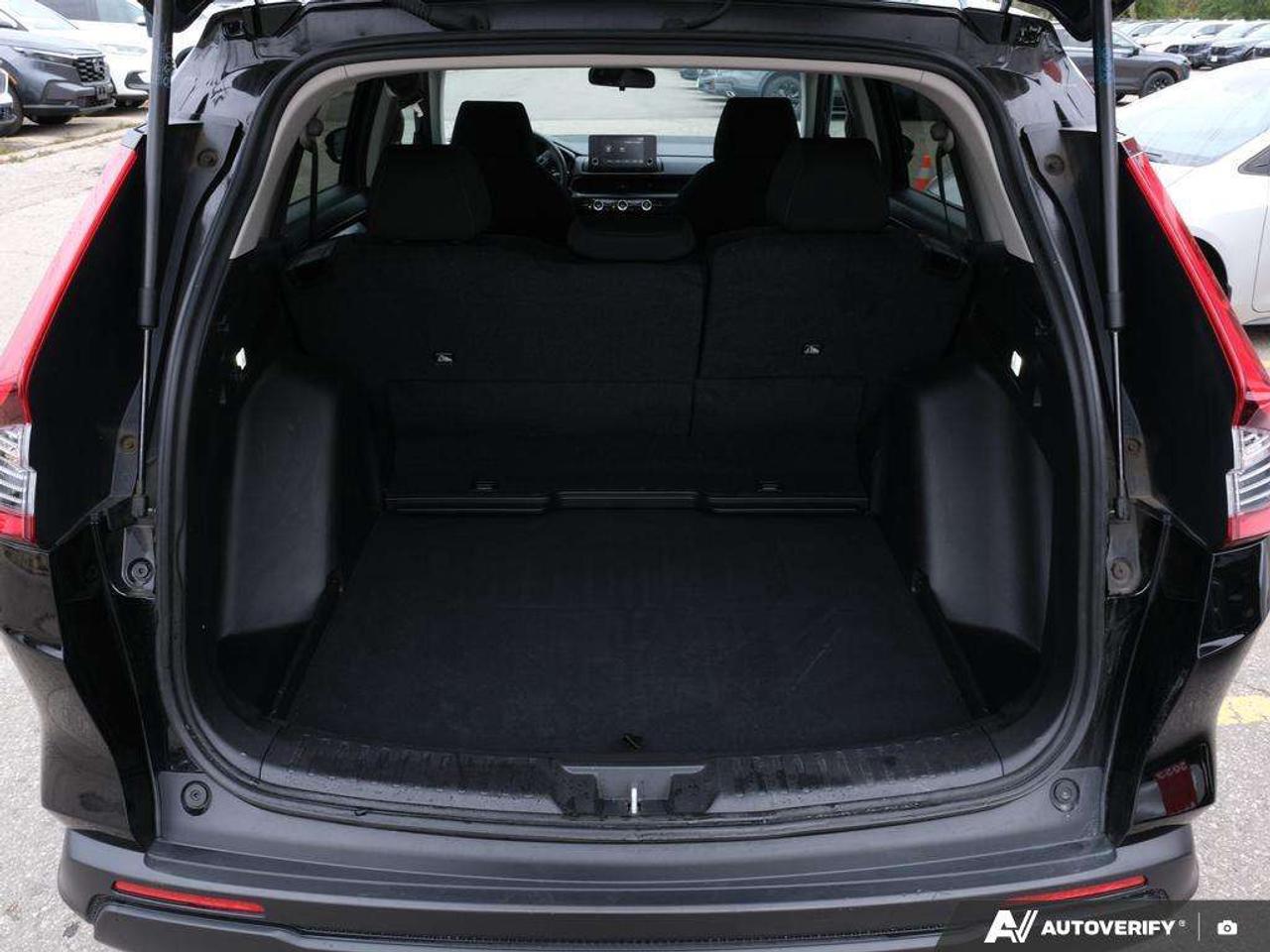 2025 Honda CR-V LX Photo