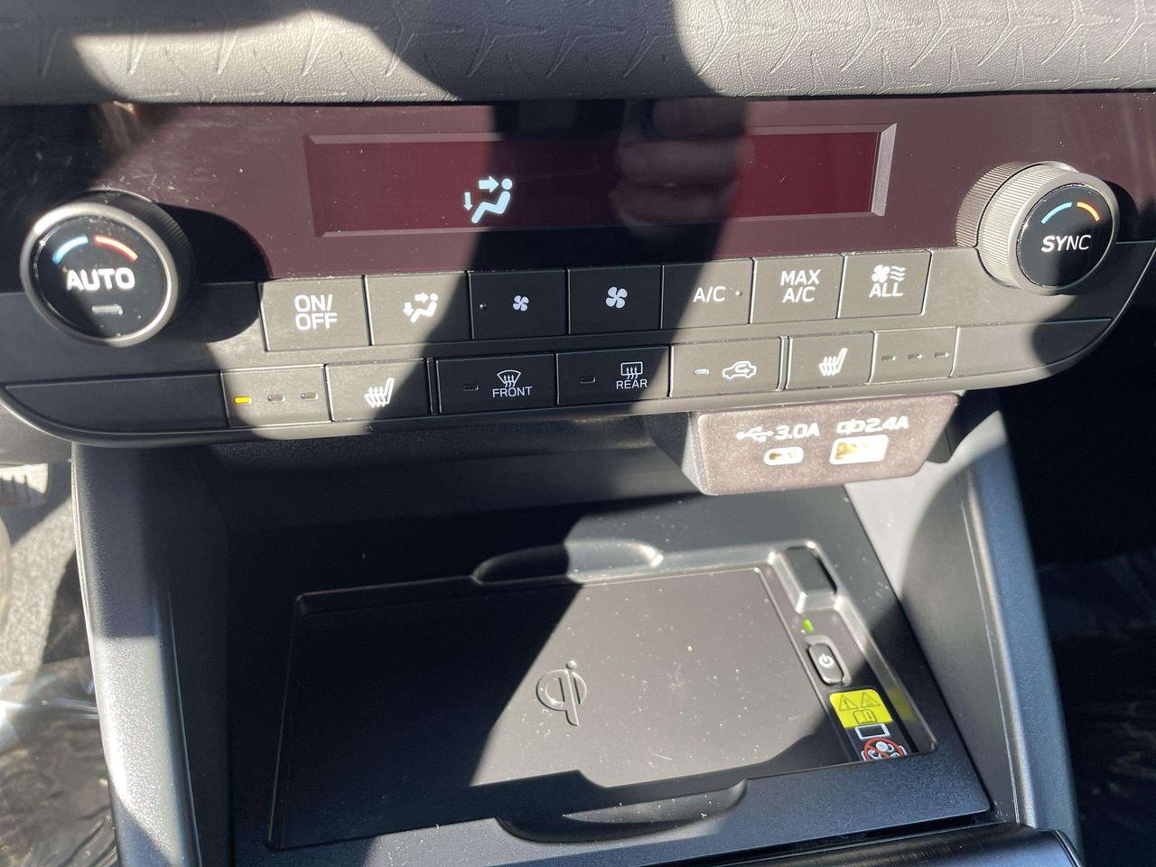 2026 Subaru Outback Wilderness NEW BODYSTYLE OUTBACK WILDERNESS!!  ALL WEATHER SEATS, ROOF, HARMAN KARDON SOUND, EYE SIGHT, BK. CAM Photo