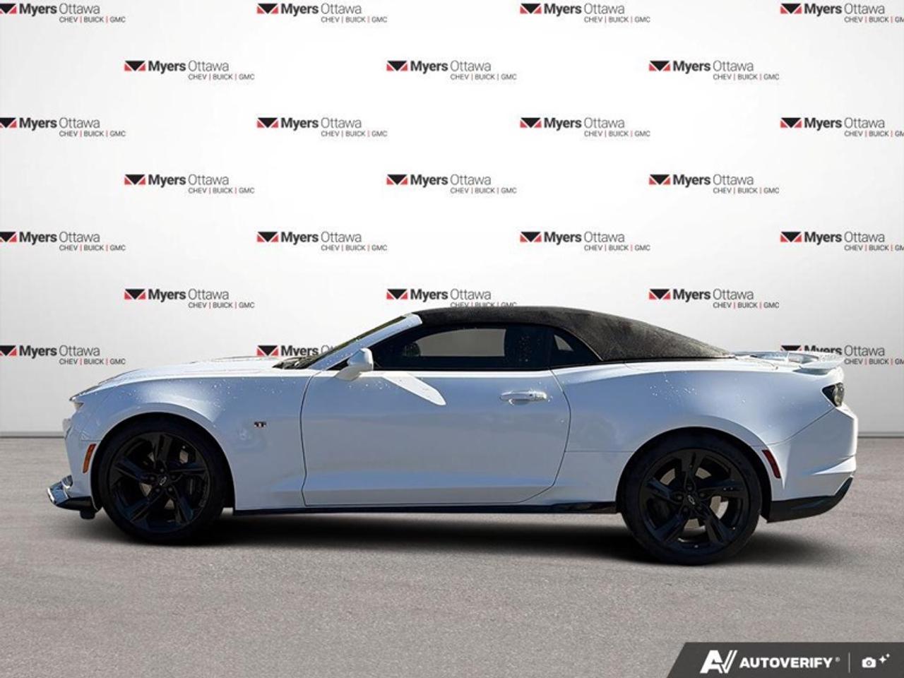 2023 Chevrolet Camaro SS  -  Apple CarPlay Photo1