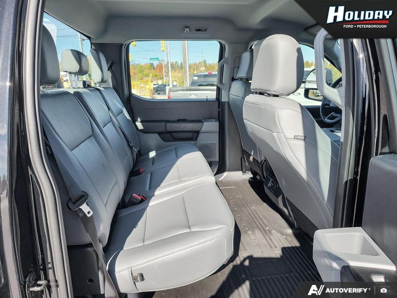 2026 Ford F-350 Super Duty SRW XL Photo