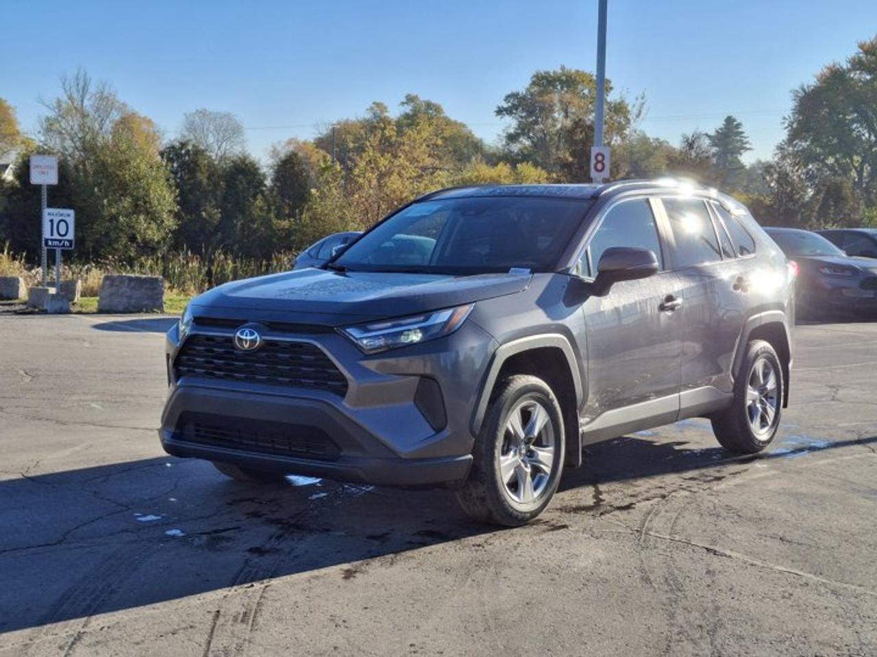 2025 Toyota RAV4 XLE AWD | Sunroof | Power Seat | Radar Cruise | Heated Wheel + Seats | Power Liftgate | and More ! Photo0