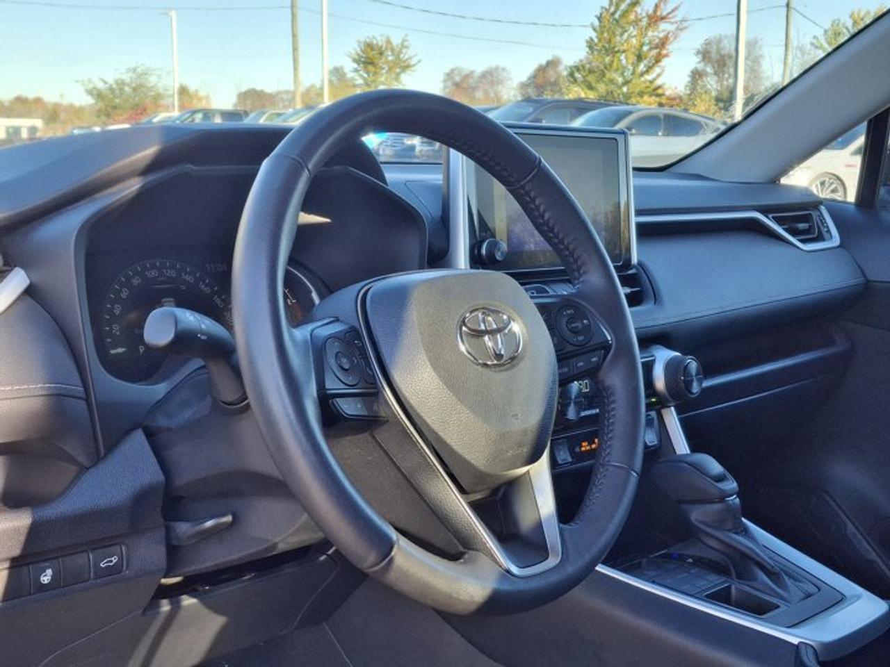 2025 Toyota RAV4 XLE AWD | Sunroof | Power Seat | Radar Cruise | Heated Wheel + Seats | Power Liftgate | and More ! Photo