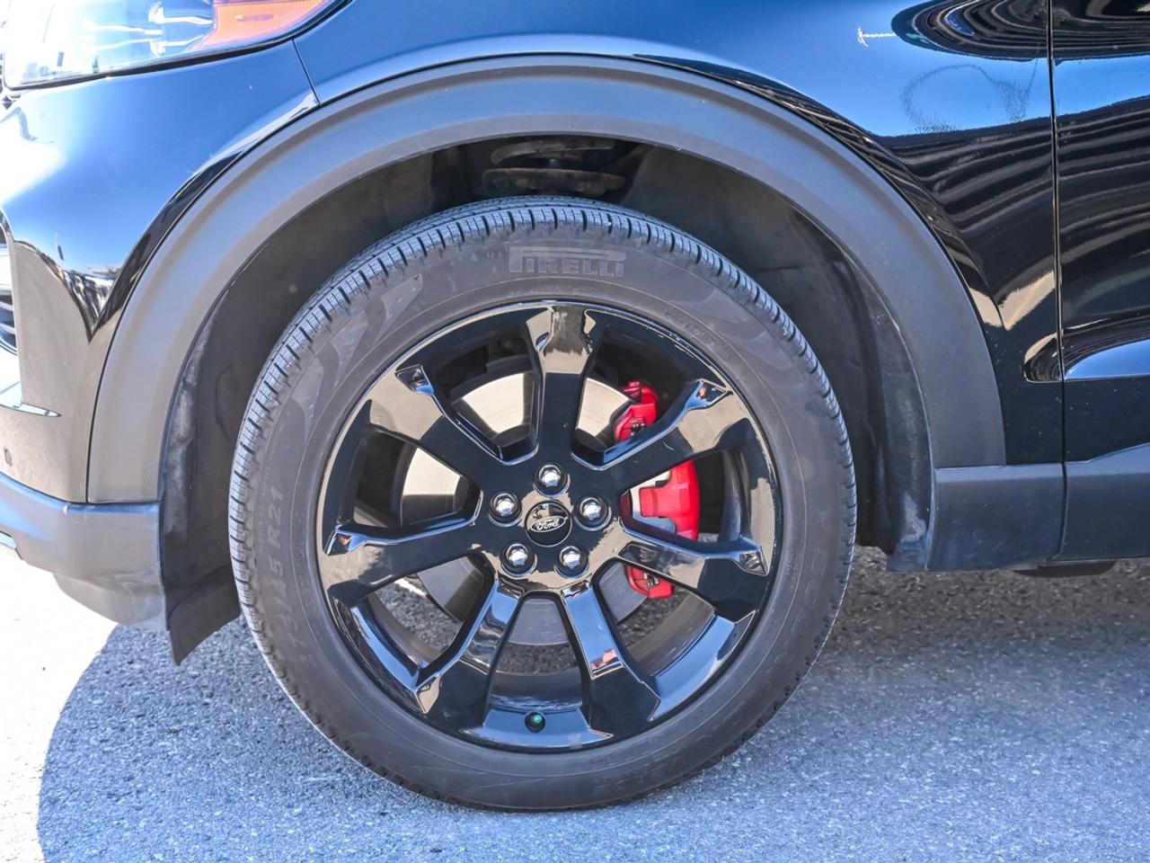 2022 Ford Explorer ST Photo