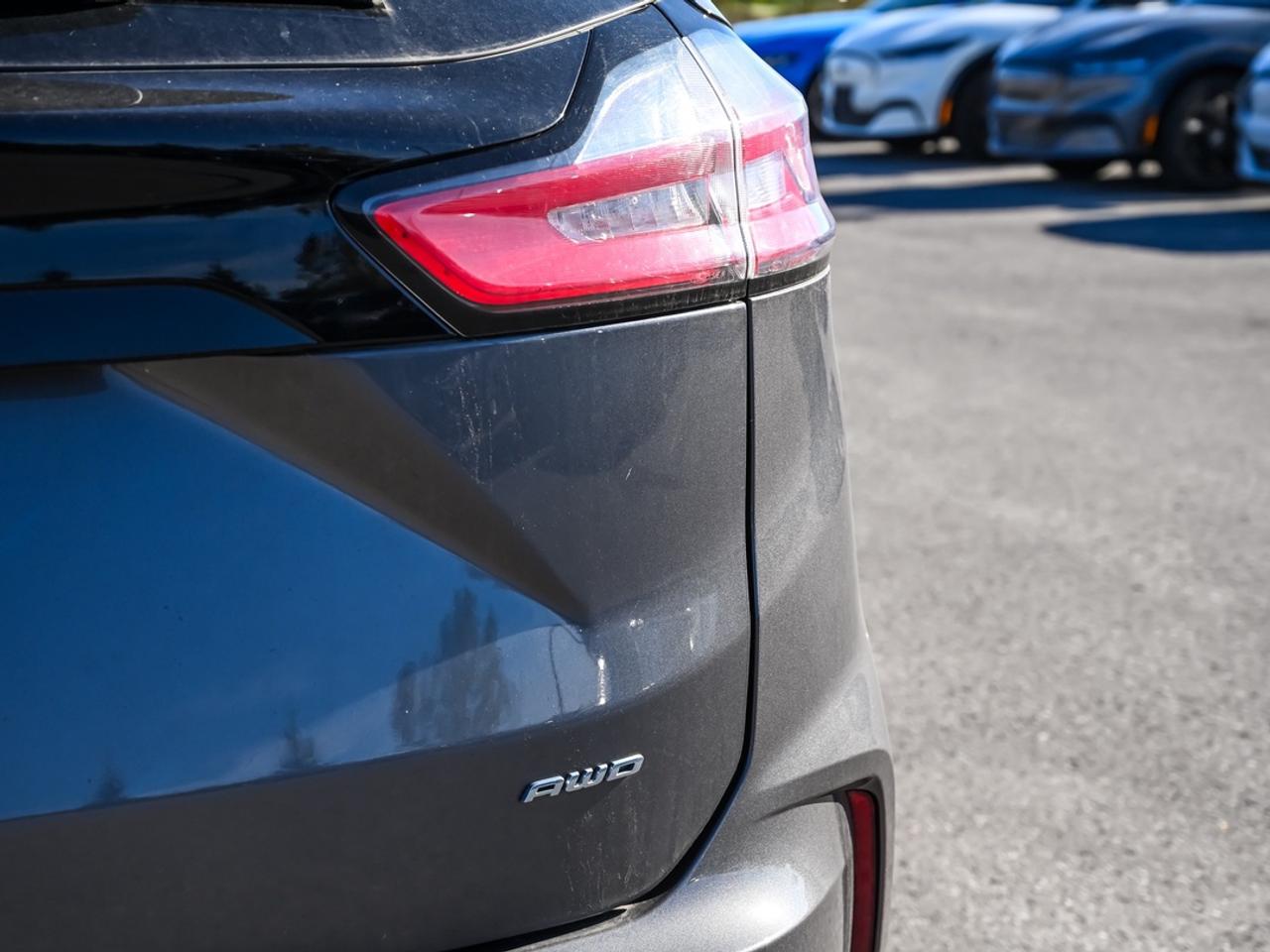 2024 Ford Edge SEL Photo