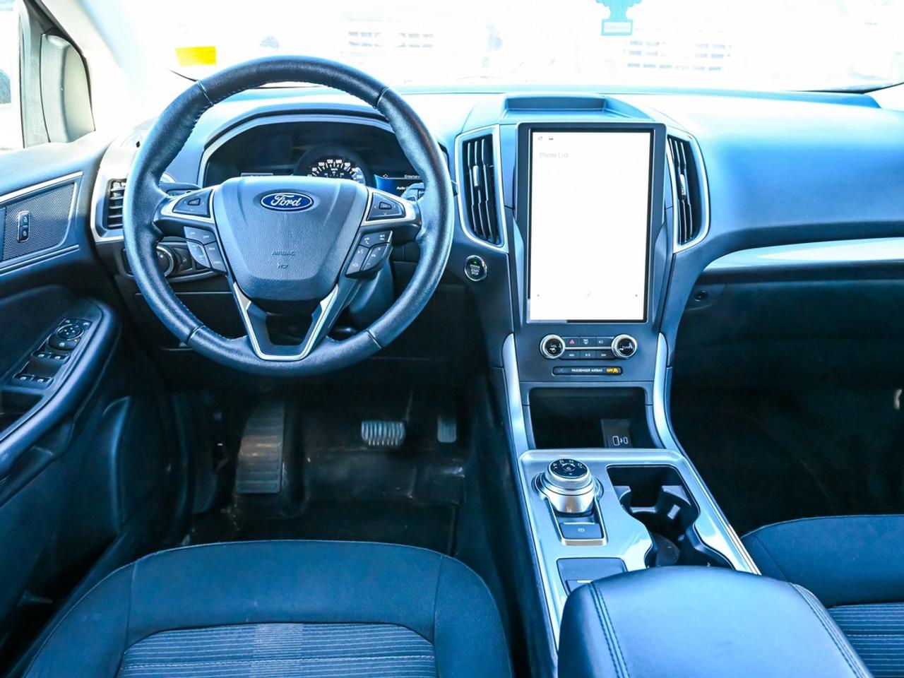 2024 Ford Edge SEL Photo