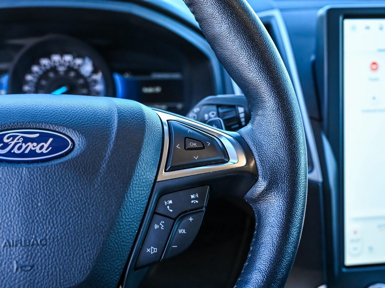 2024 Ford Edge SEL Photo
