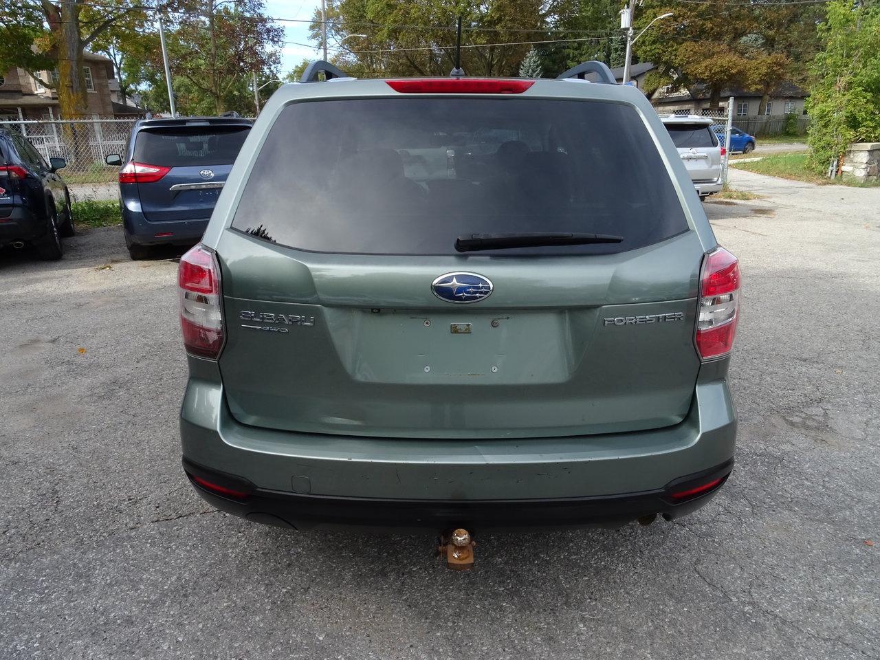 2014 Subaru Forester BASE Photo