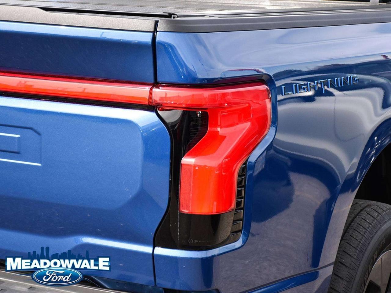 2022 Ford F-150 Lightning XLT Photo
