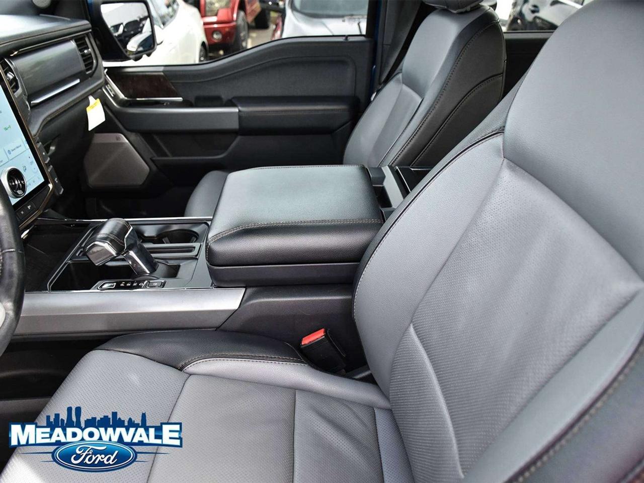 2022 Ford F-150 Lightning XLT Photo