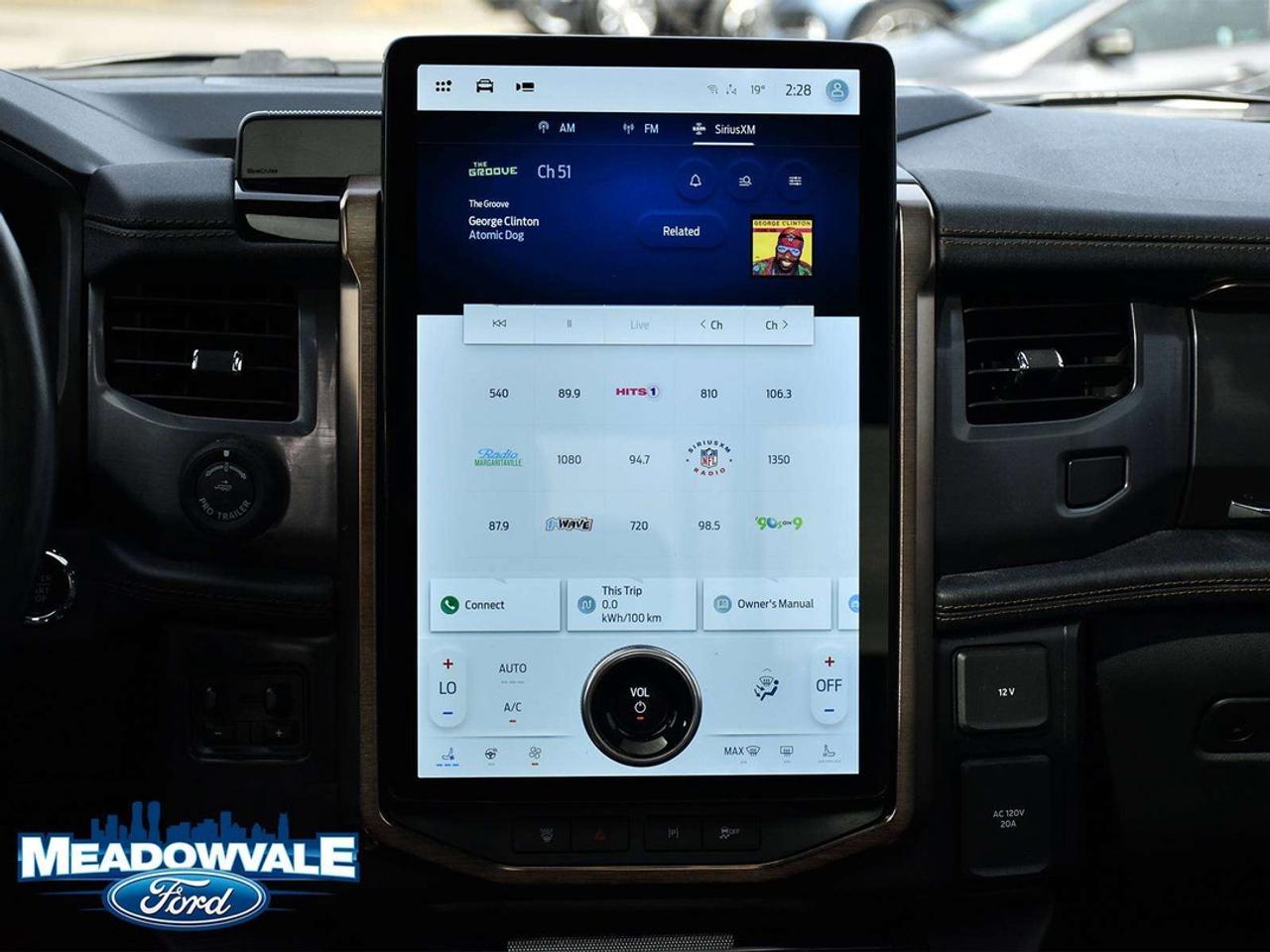 2022 Ford F-150 Lightning XLT Photo