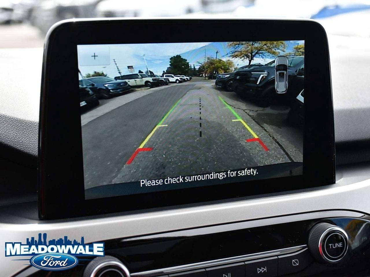 2022 Ford Escape SEL Photo