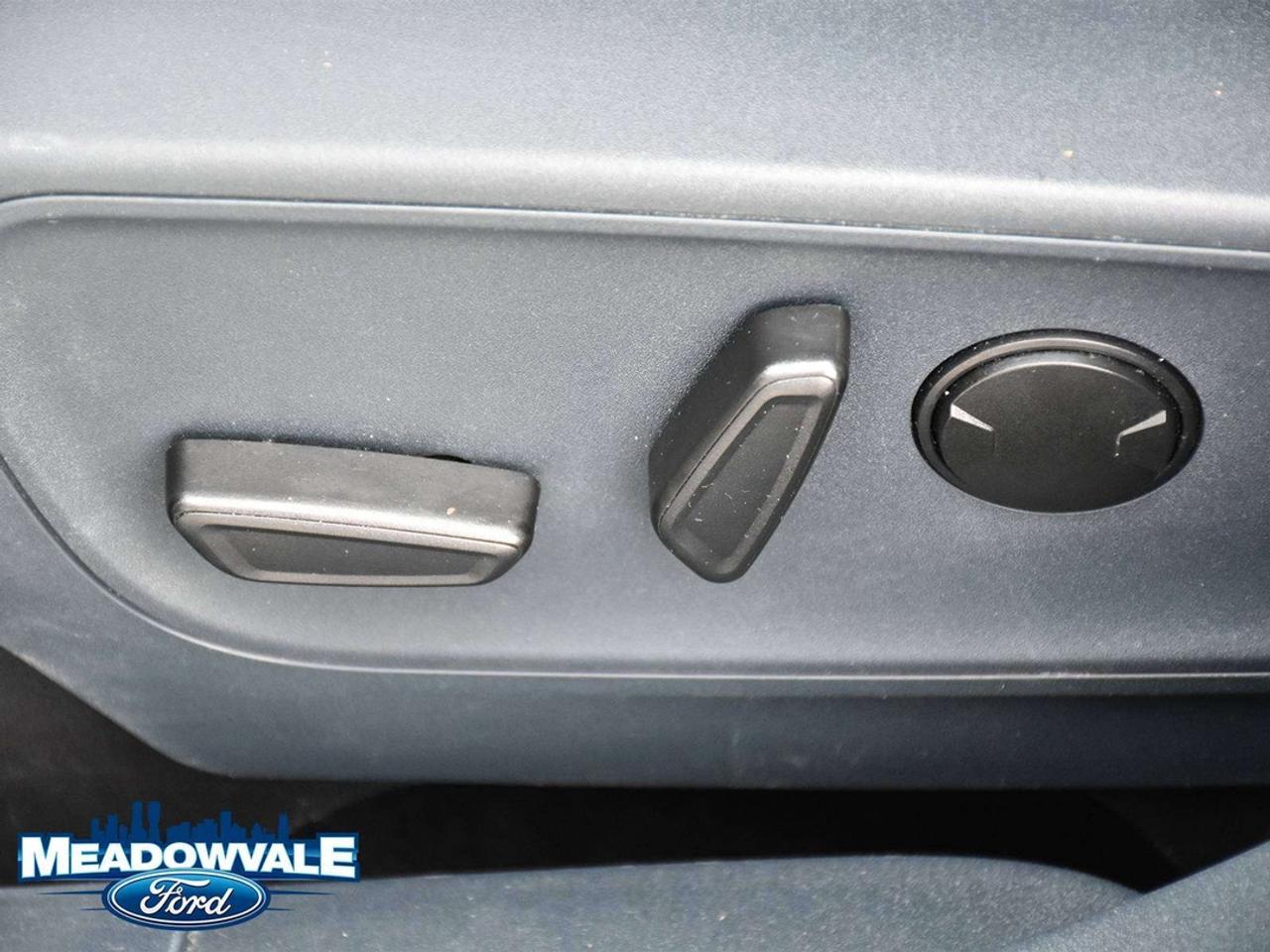 2023 Ford Maverick XL Photo
