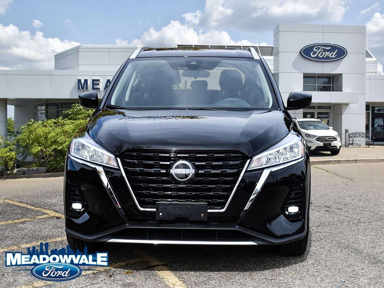 2023 Nissan Kicks SV Photo