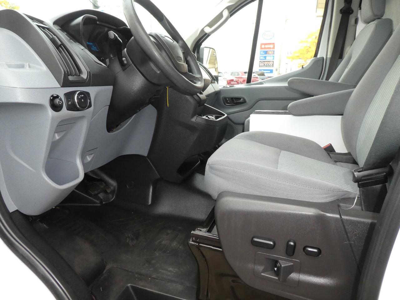 2019 Ford Transit VAN T-150 EXTENDED Photo