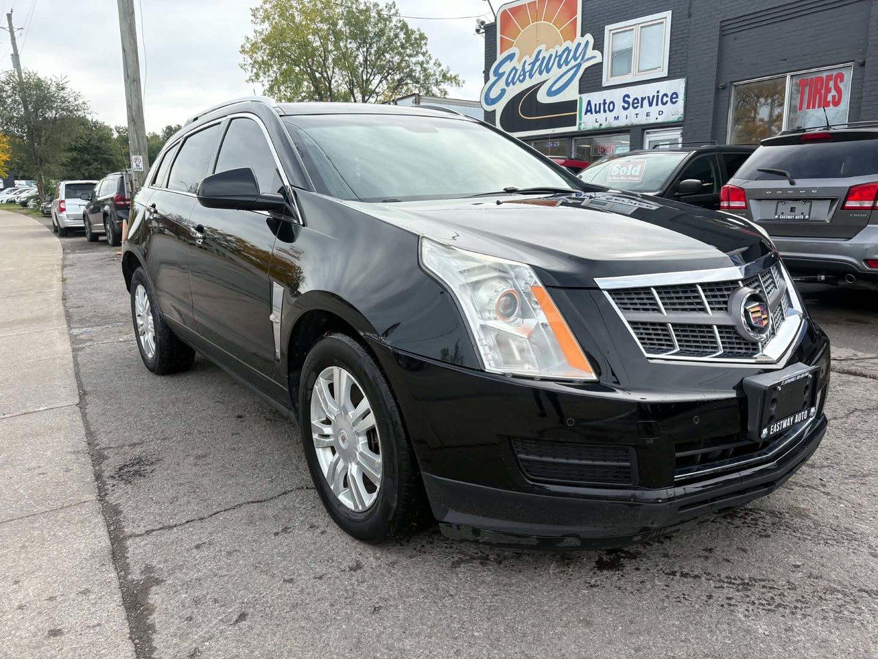 2012 Cadillac SRX Luxury Photo