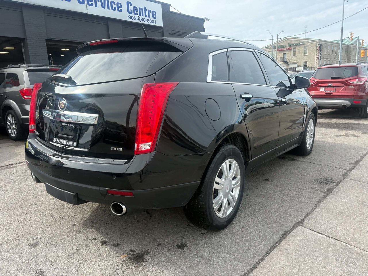 2012 Cadillac SRX Luxury Photo3