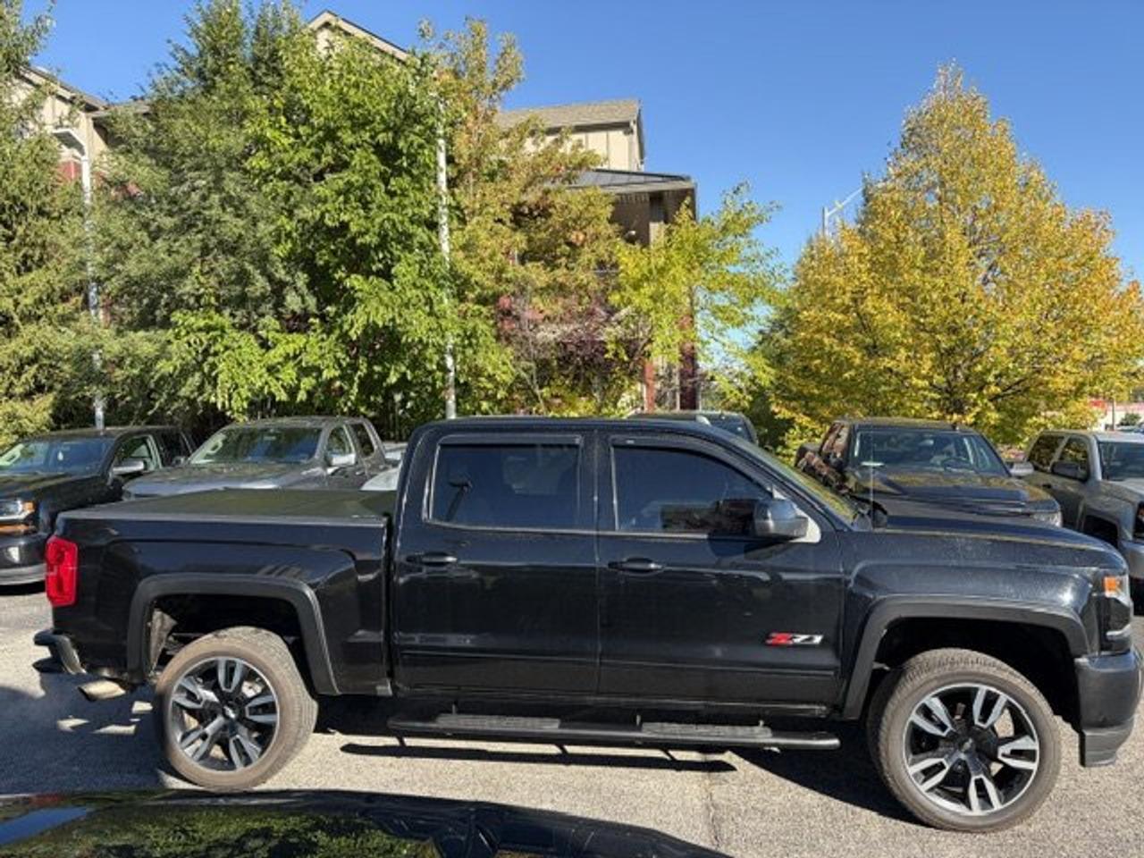 2018 Chevrolet Silverado 1500 LTZ crew cab 6.5 box Photo3