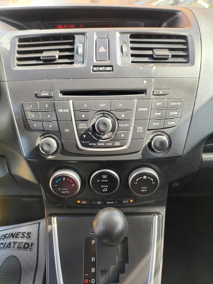 2014 Mazda MAZDA5 Touring Photo