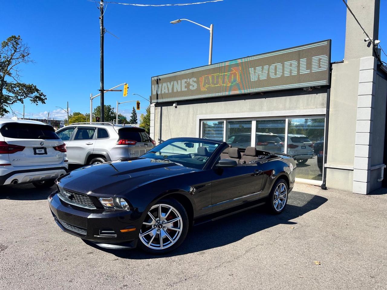 2012 Ford Mustang V6 Photo