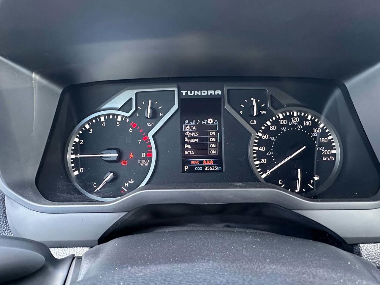 2023 Toyota Tundra trd off road SR5 Photo
