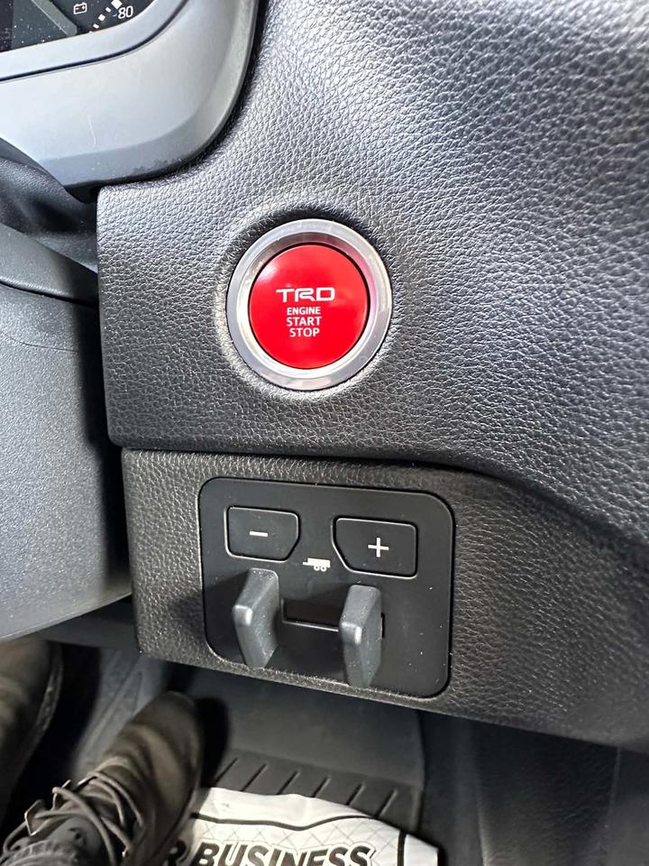 2023 Toyota Tundra trd off road SR5 Photo